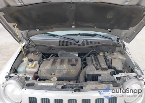 2009 Jeep Compass Sport из США, поврежденный, VIN 1J4FT47B19D111043